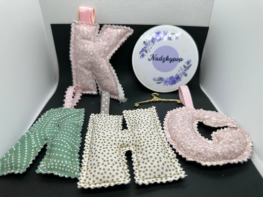 Fabric letter keyholder